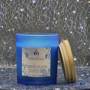 Bougie verre bois de santal face