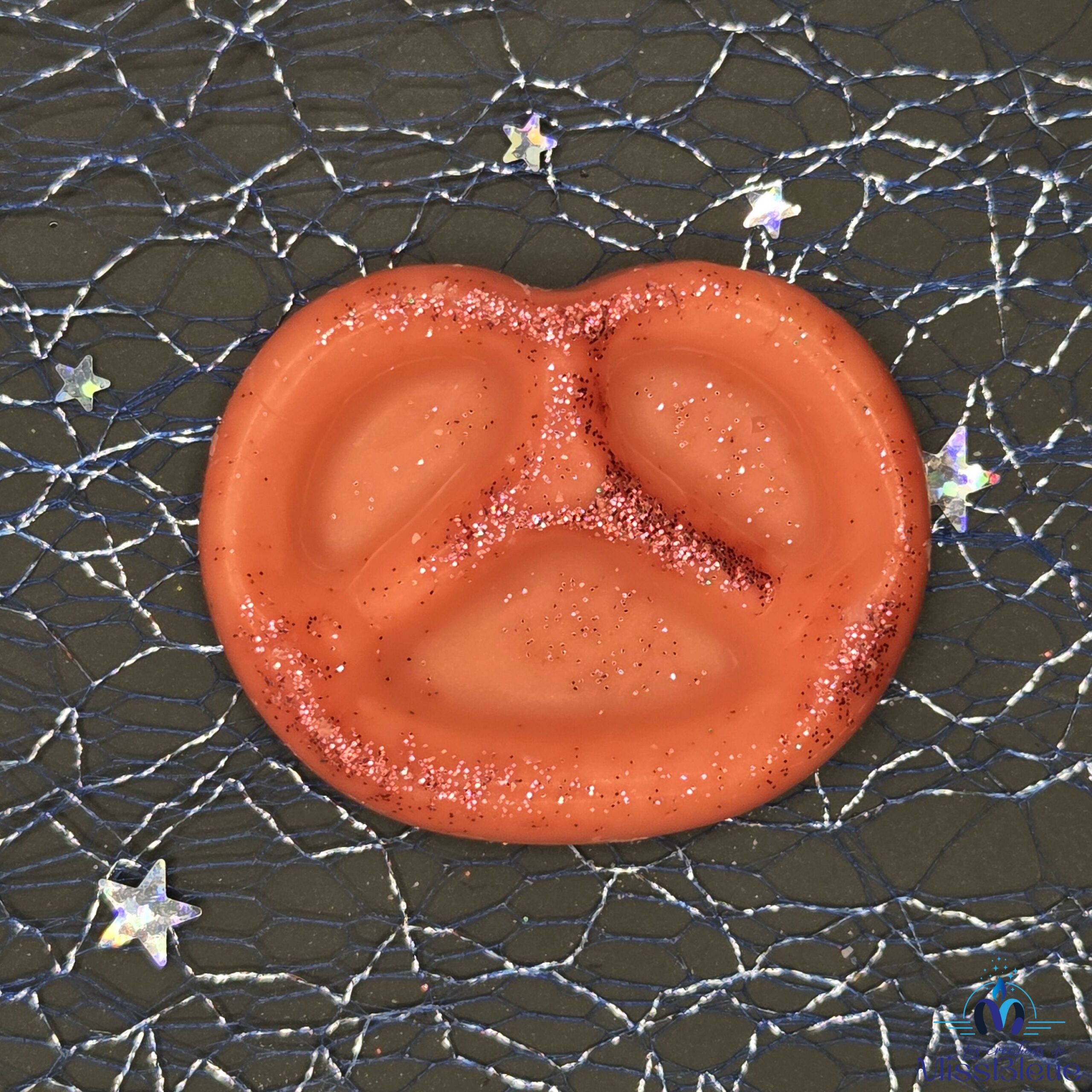 Fondtzel fleur tiaré